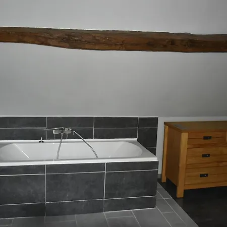 Du Pont Saint-céneri-le-gérei Dans Les Alpes Mancelles * Saint-Ceneri-le-Gerei