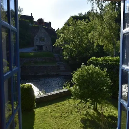Du Pont Dans Les Alpes Mancelles 別荘