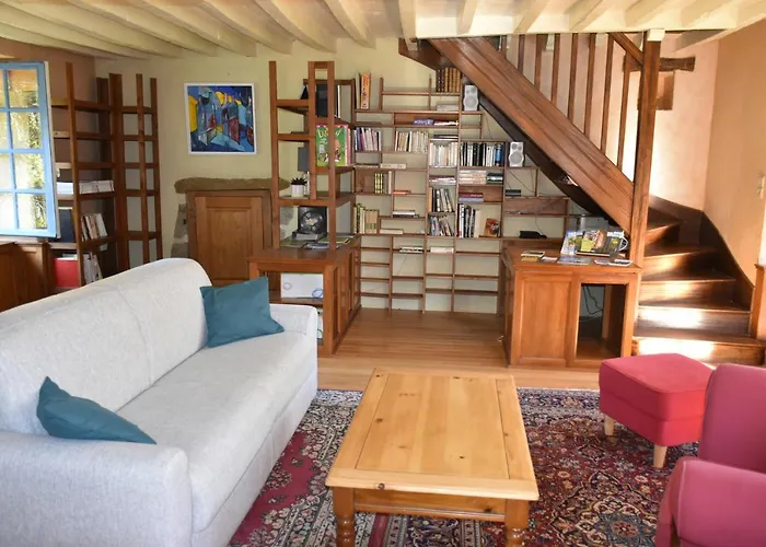 Du Pont Dans Les Alpes Mancelles * Saint-Ceneri-le-Gerei